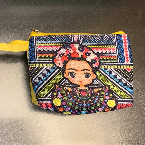 Stylish Frida Kahlo Small Yellow Purse – New from Calexico! 🌟 - Picture 3 of 8